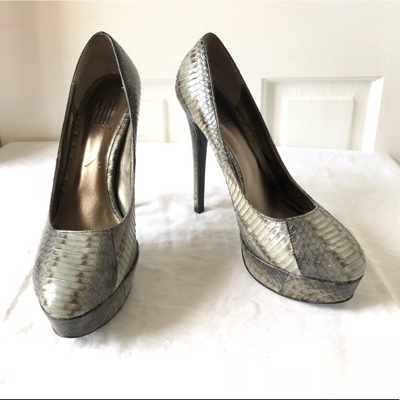 moda in pelle snakeskin shoes